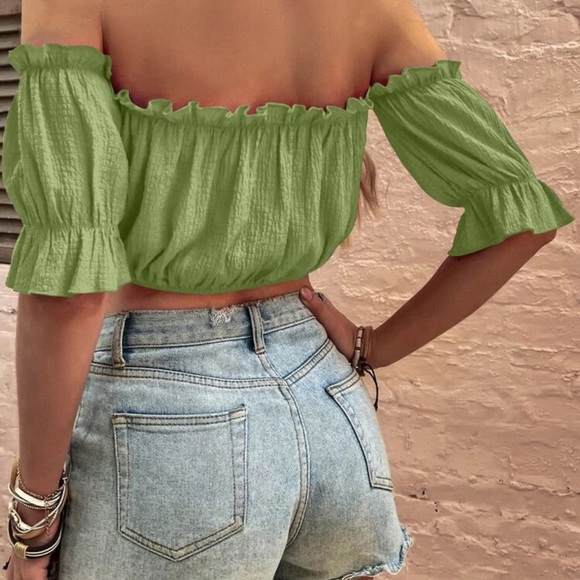 Super cute woman off the shoulder tops - Picture 3 of 4